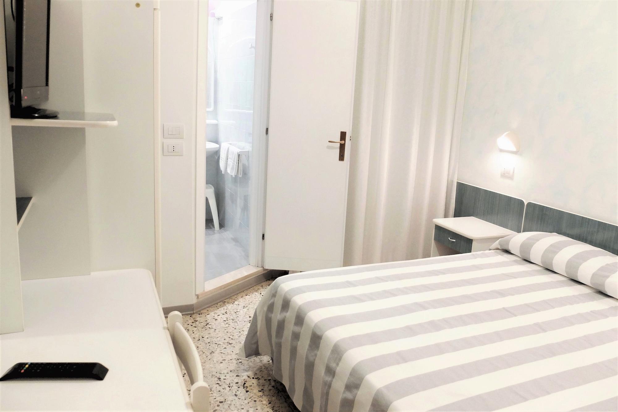 Hotel Aurea Rimini Ngoại thất bức ảnh